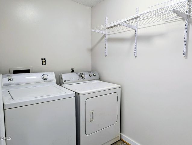 908 S Main Street, Louisburg, NC 27549