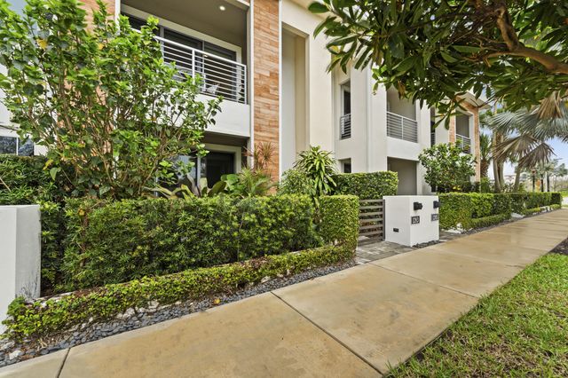 1283 Faulkner Terrace, Palm Beach Gardens, FL 33418