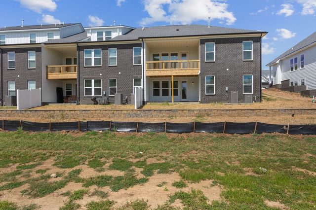 464 Buckwood Ave, W, Thompsons Station, TN 37179