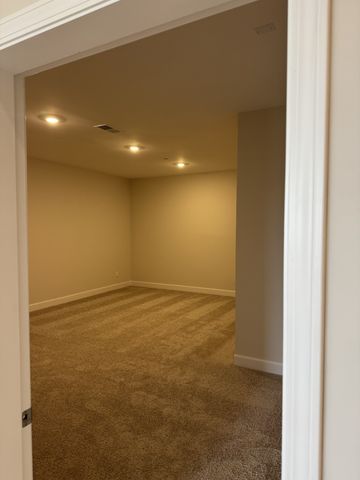 464 Buckwood Ave, W, Thompsons Station, TN 37179