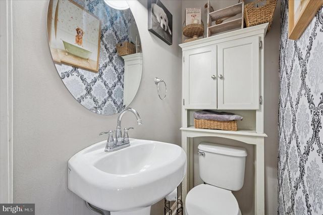 930 ORMOND AVE, Drexel Hill, PA 19026