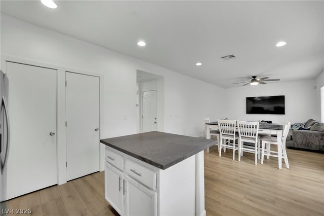 4063 Blue Wildrye Street, Las Vegas, NV 89122