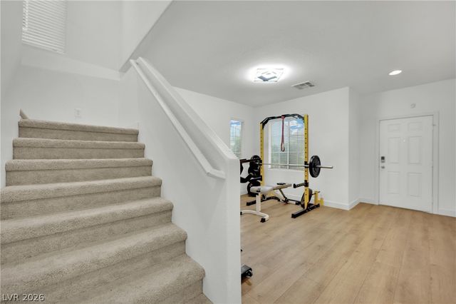 4063 Blue Wildrye Street, Las Vegas, NV 89122