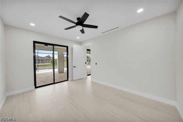 38 NE 8th PL, Cape Coral, FL 33909