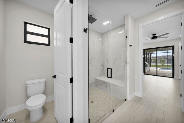 38 NE 8th PL, Cape Coral, FL 33909