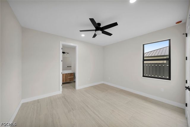 38 NE 8th PL, Cape Coral, FL 33909