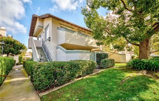 35 Oxford 24, Irvine, CA 92612