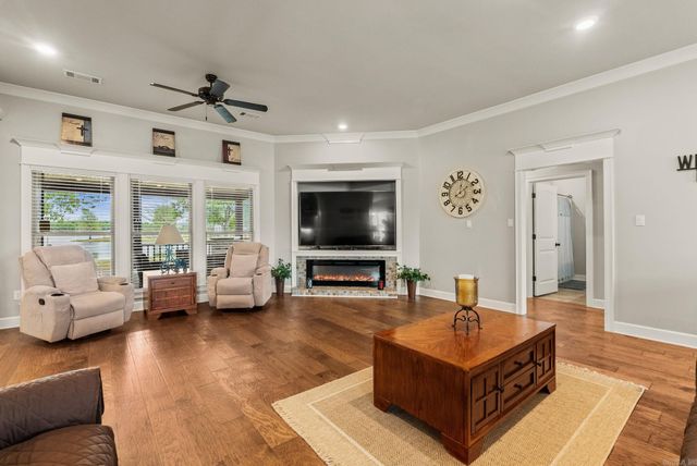 90 Win Meadow, Greenbrier, AR 72058