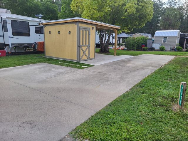 2845 NE 104TH AVENUE, Silver Springs, FL 34488