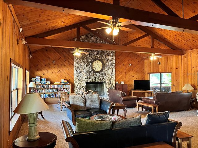 2845 NE 104TH AVENUE, Silver Springs, FL 34488