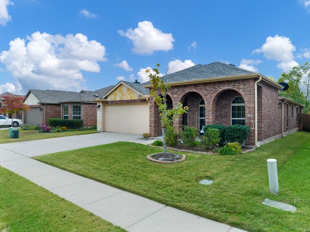 1120 Cheyenne Drive, Aubrey, TX 76227