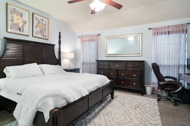 1120 Cheyenne Drive, Aubrey, TX 76227