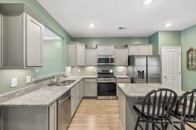 3005 Kirk Ct, Fairview, TN 37062