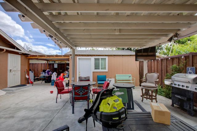 135 S 26th Street, San Jose, CA 95116