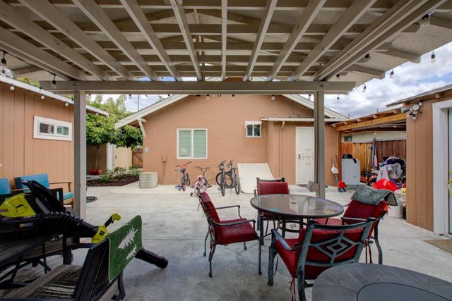 135 S 26th Street, San Jose, CA 95116
