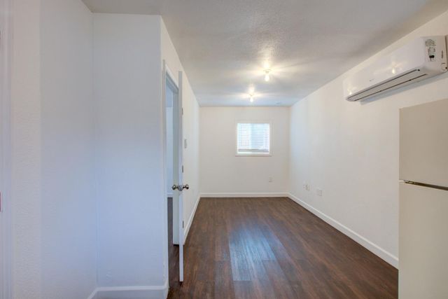 135 S 26th Street, San Jose, CA 95116