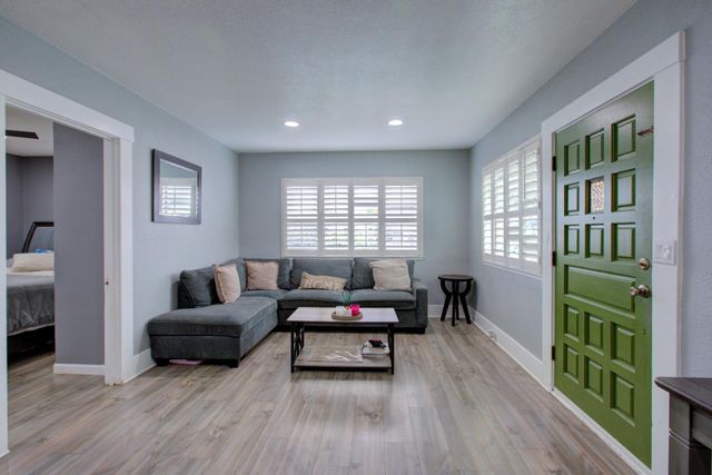 135 S 26th Street, San Jose, CA 95116