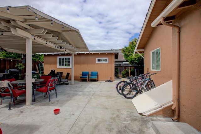 135 S 26th Street, San Jose, CA 95116