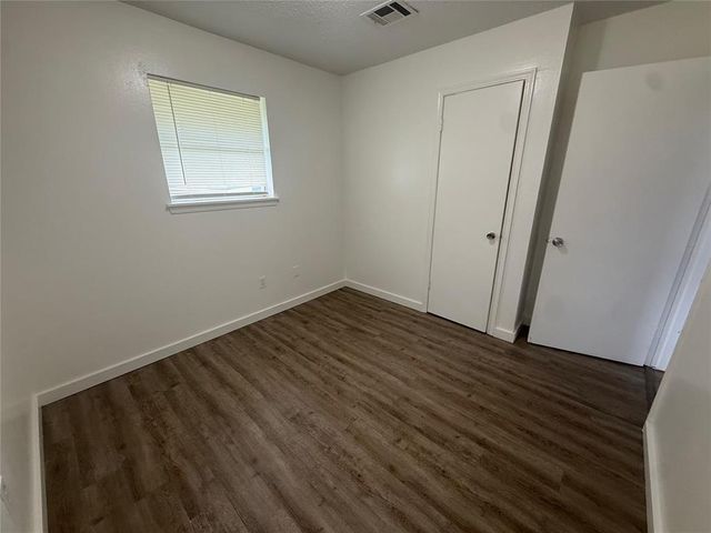 706 Century Drive, Oklahoma City, OK 73160