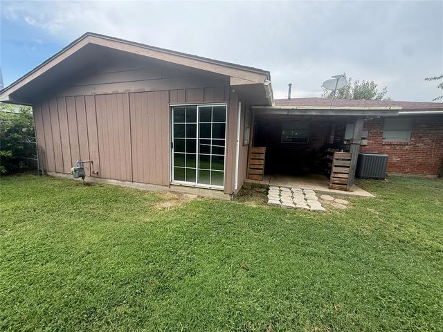 706 Century Drive, Oklahoma City, OK 73160
