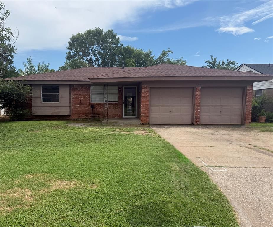 706 Century Drive, Oklahoma City, OK 73160