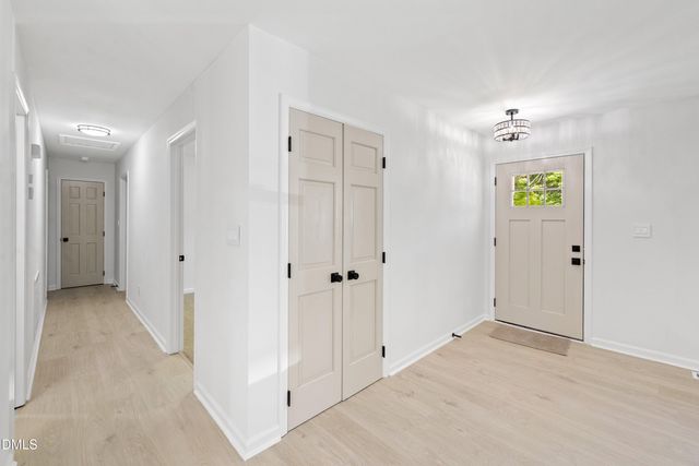 2605 Valley Woods Court, Raleigh, NC 27613