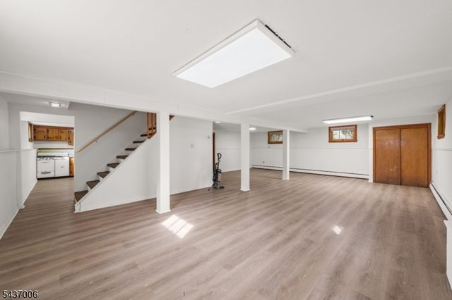 384 Delawanna Ave, Clifton City, NJ 07014