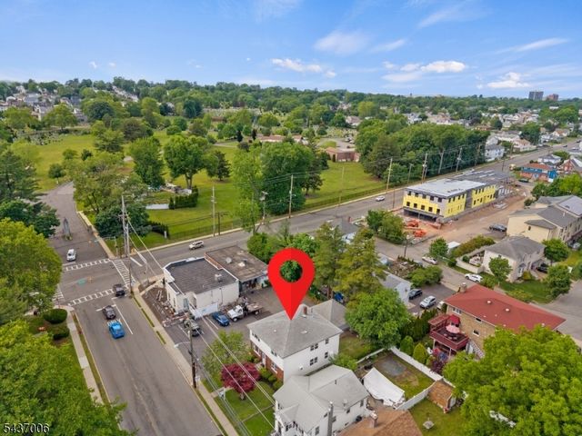 384 Delawanna Ave, Clifton City, NJ 07014