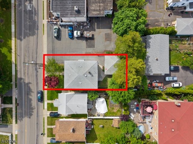384 Delawanna Ave, Clifton City, NJ 07014