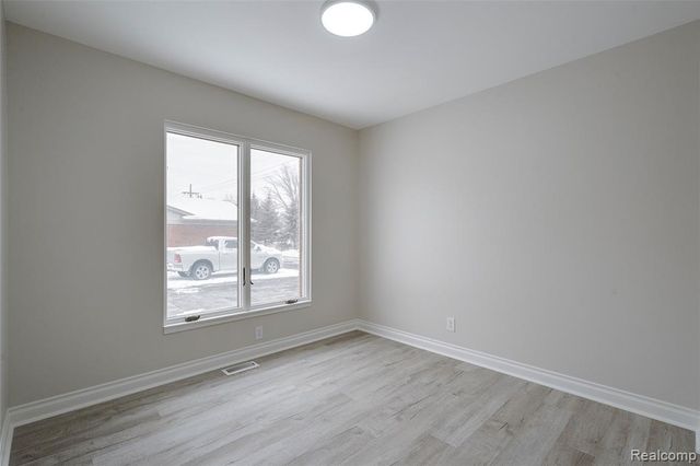 6170 N Newburgh Road, Westland, MI 48185