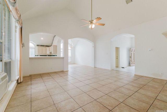 13510 Chappel Vw, San Antonio, TX 78249