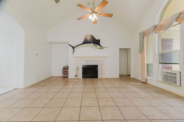 13510 Chappel Vw, San Antonio, TX 78249