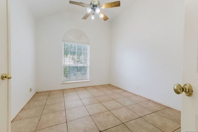 13510 Chappel Vw, San Antonio, TX 78249