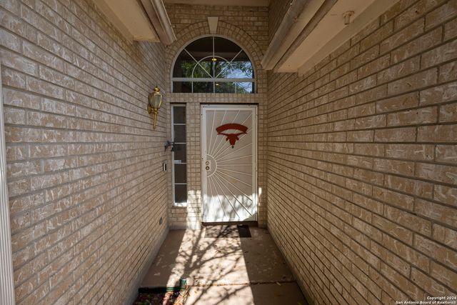 13510 Chappel Vw, San Antonio, TX 78249