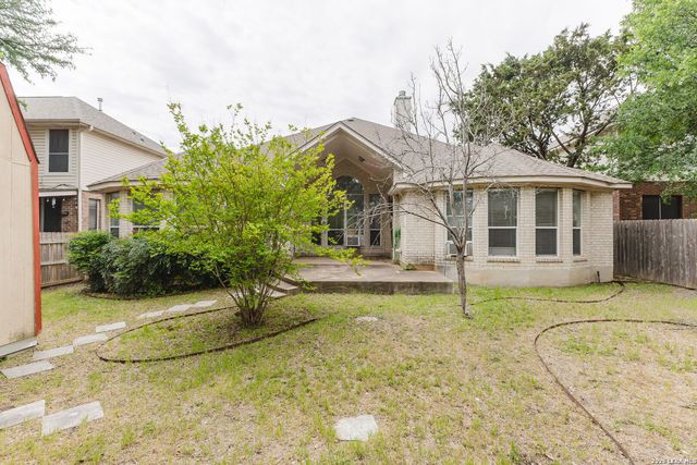 13510 Chappel Vw, San Antonio, TX 78249