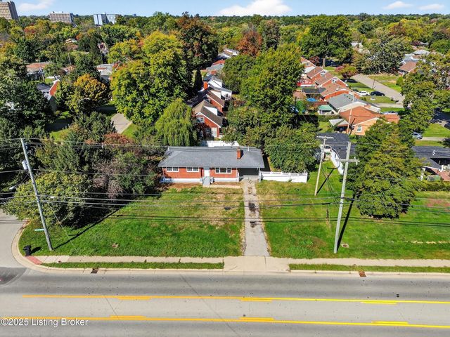 1959 Bashford Manor Ln, Louisville, KY 40218