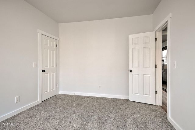 1010 Maple Street, Kingsport, TN 37660