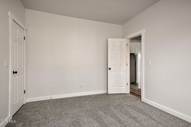 1010 Maple Street, Kingsport, TN 37660