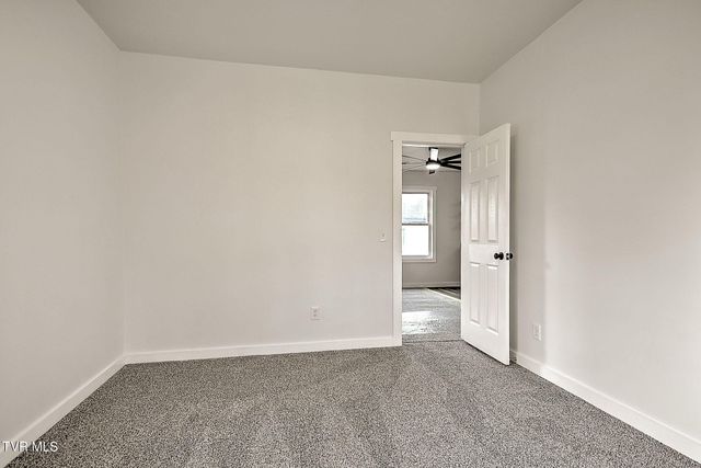 1010 Maple Street, Kingsport, TN 37660