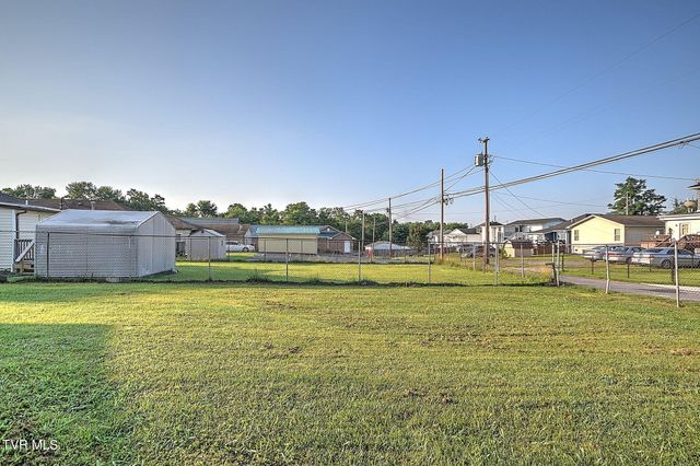 1010 Maple Street, Kingsport, TN 37660