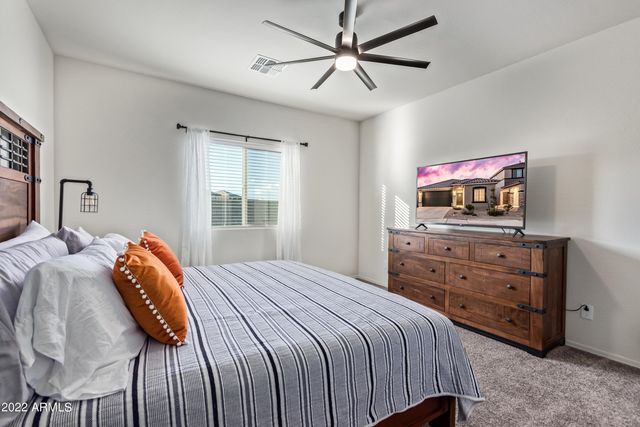 43606 W JUNIPER Avenue, Maricopa, AZ 85138