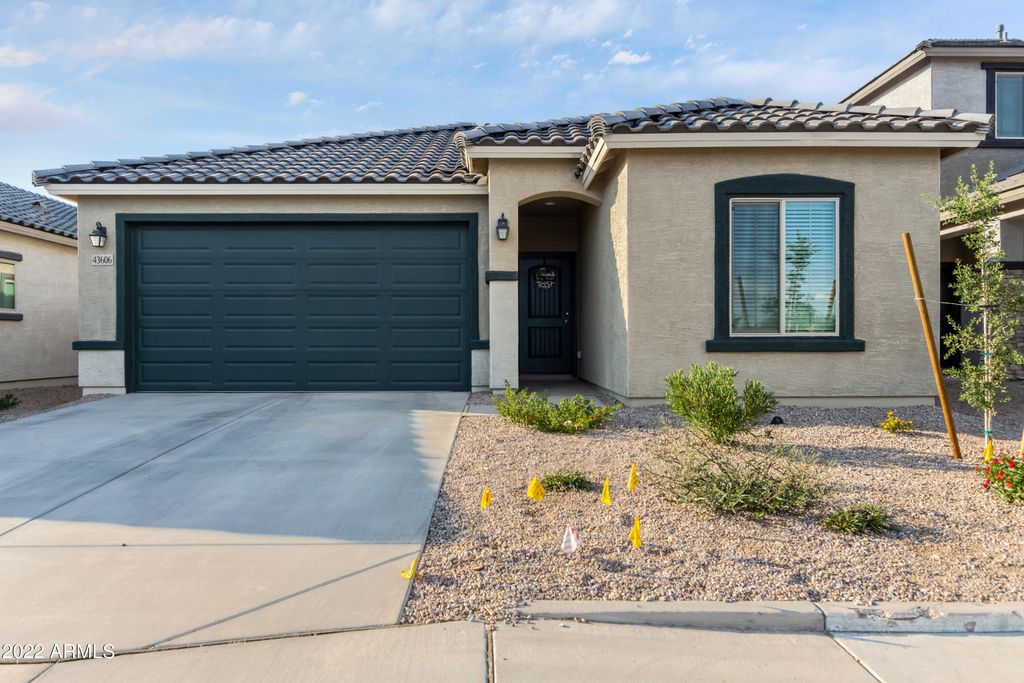 43606 W JUNIPER Avenue, Maricopa, AZ 85138 — photo 5