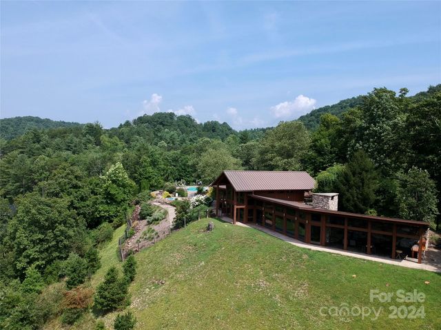 176 Winterberry Drive 17, Marshall, NC 28753