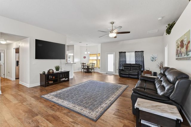 294 SW Statler Avenue, Port St. Lucie, FL 34984