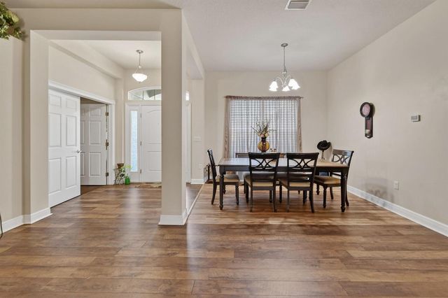 294 SW Statler Avenue, Port St. Lucie, FL 34984