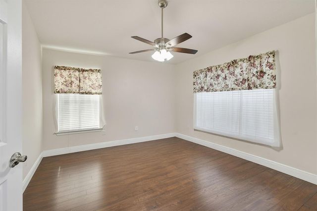 294 SW Statler Avenue, Port St. Lucie, FL 34984