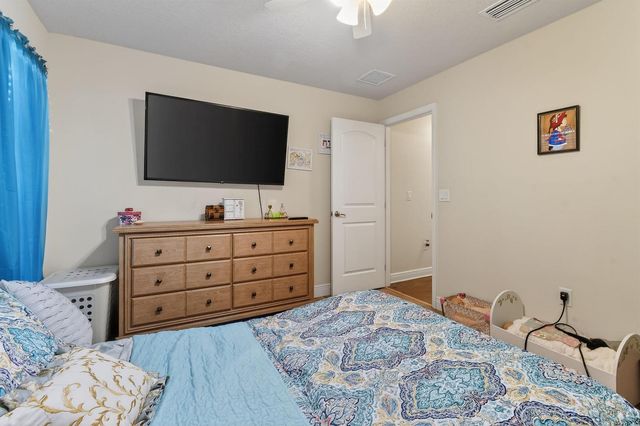 294 SW Statler Avenue, Port St. Lucie, FL 34984