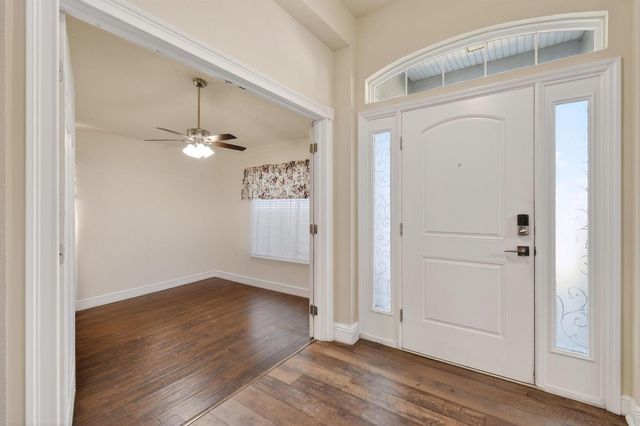 294 SW Statler Avenue, Port St. Lucie, FL 34984
