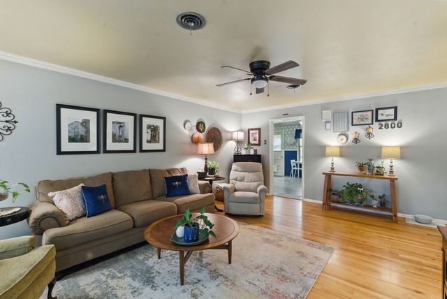 6050 Douglas Street, Fort Worth, TX 76114