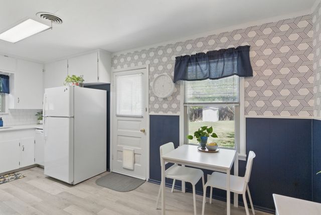 6050 Douglas Street, Fort Worth, TX 76114